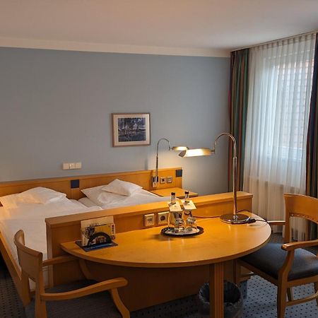 Hotel Gasthof Lang Balingen Bagian luar foto