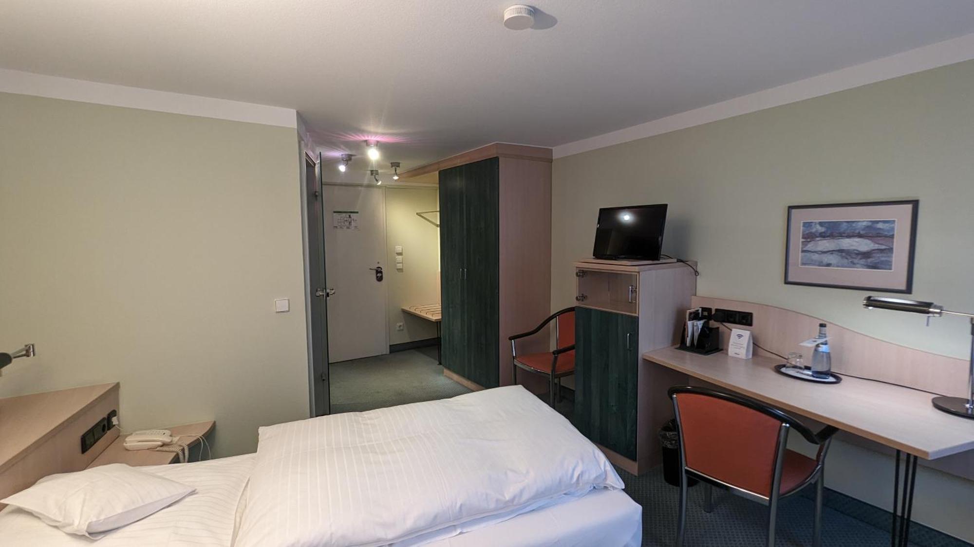 Hotel Gasthof Lang Balingen Bagian luar foto