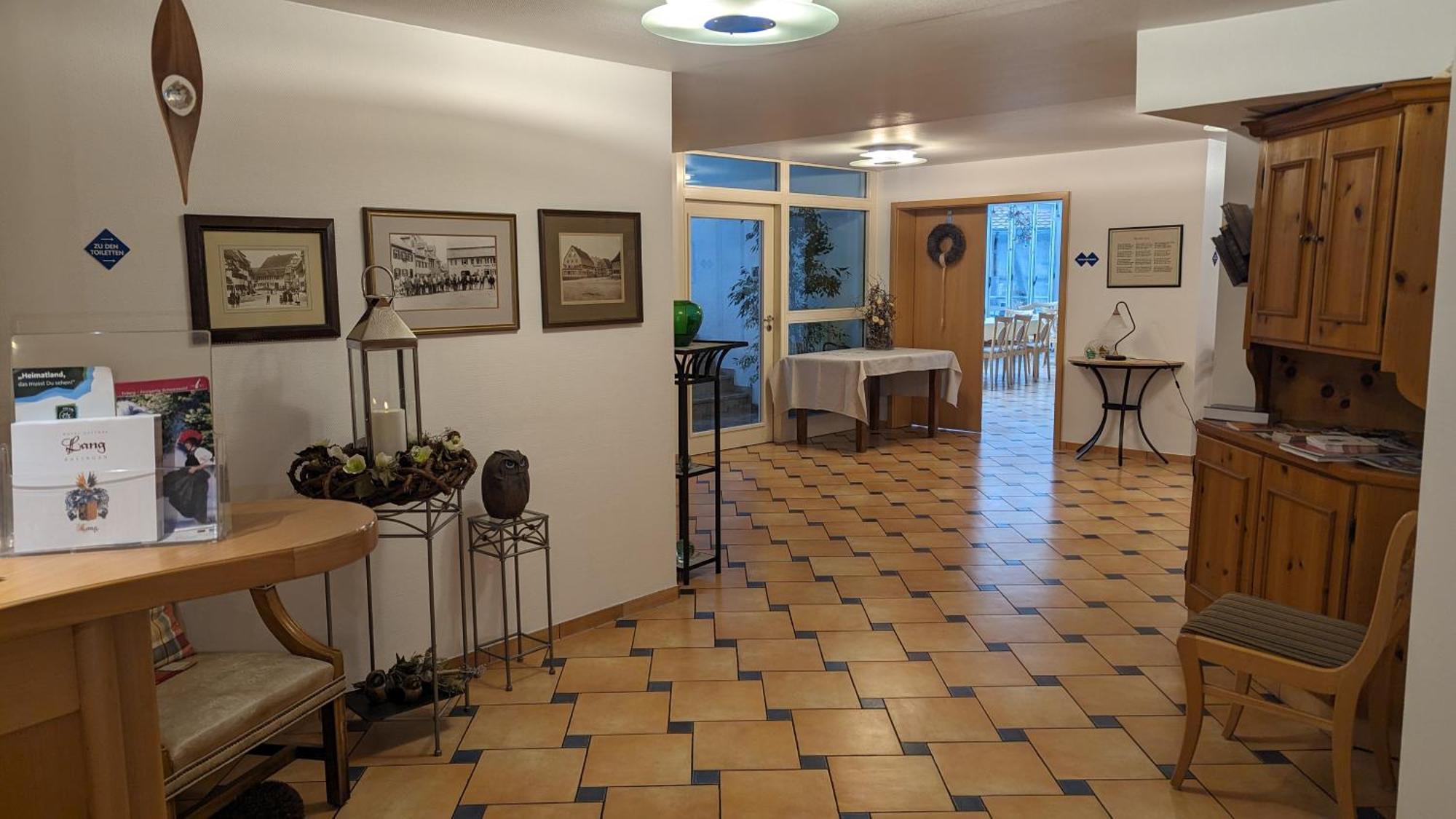 Hotel Gasthof Lang Balingen Bagian luar foto