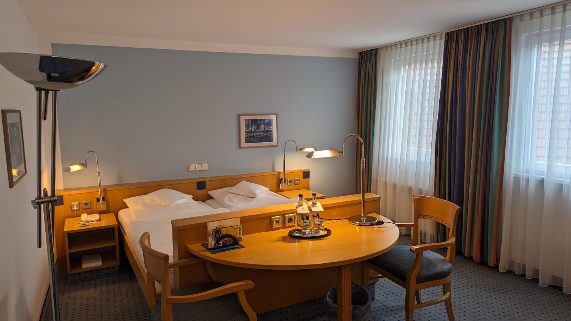 Hotel Gasthof Lang Balingen Bagian luar foto